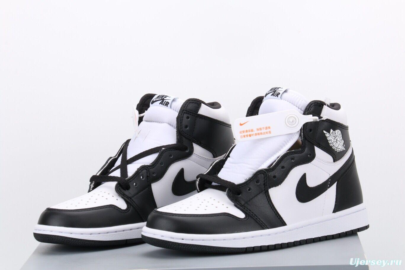 Air Jordan 1 Retro Black White