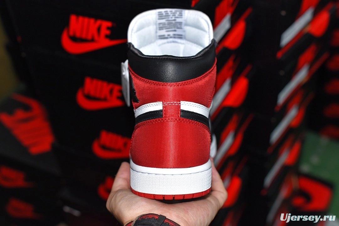 Air Jordan 1 Satin Black Toe