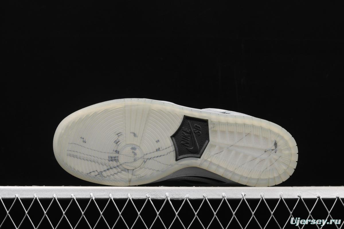 Atlas x NIKE SB DUNK Low QS 35mm Lycra low-top skateboard shoes 504750-020