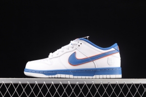 NIKE DUNK Low Pro Medicom Toy bear 1.0 SB buckle rebound fashion casual board shoes 304292-142