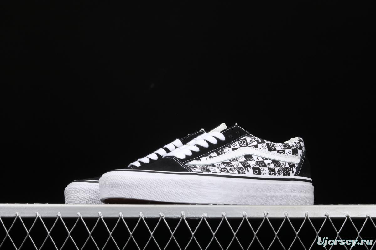 Vans Old Skool Vance black and white graffiti printed low upper canvas board shoes VN000D3HY28