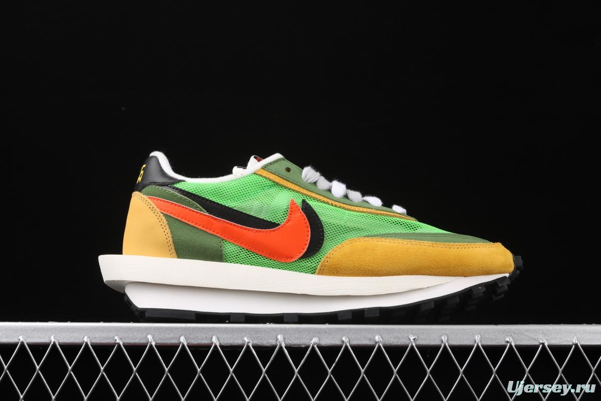 Sacai x NIKE LVD Waffle Daybreak co-signed catwalk style net gauze leather splicing double hook Swoosh running shoes BV0073-300