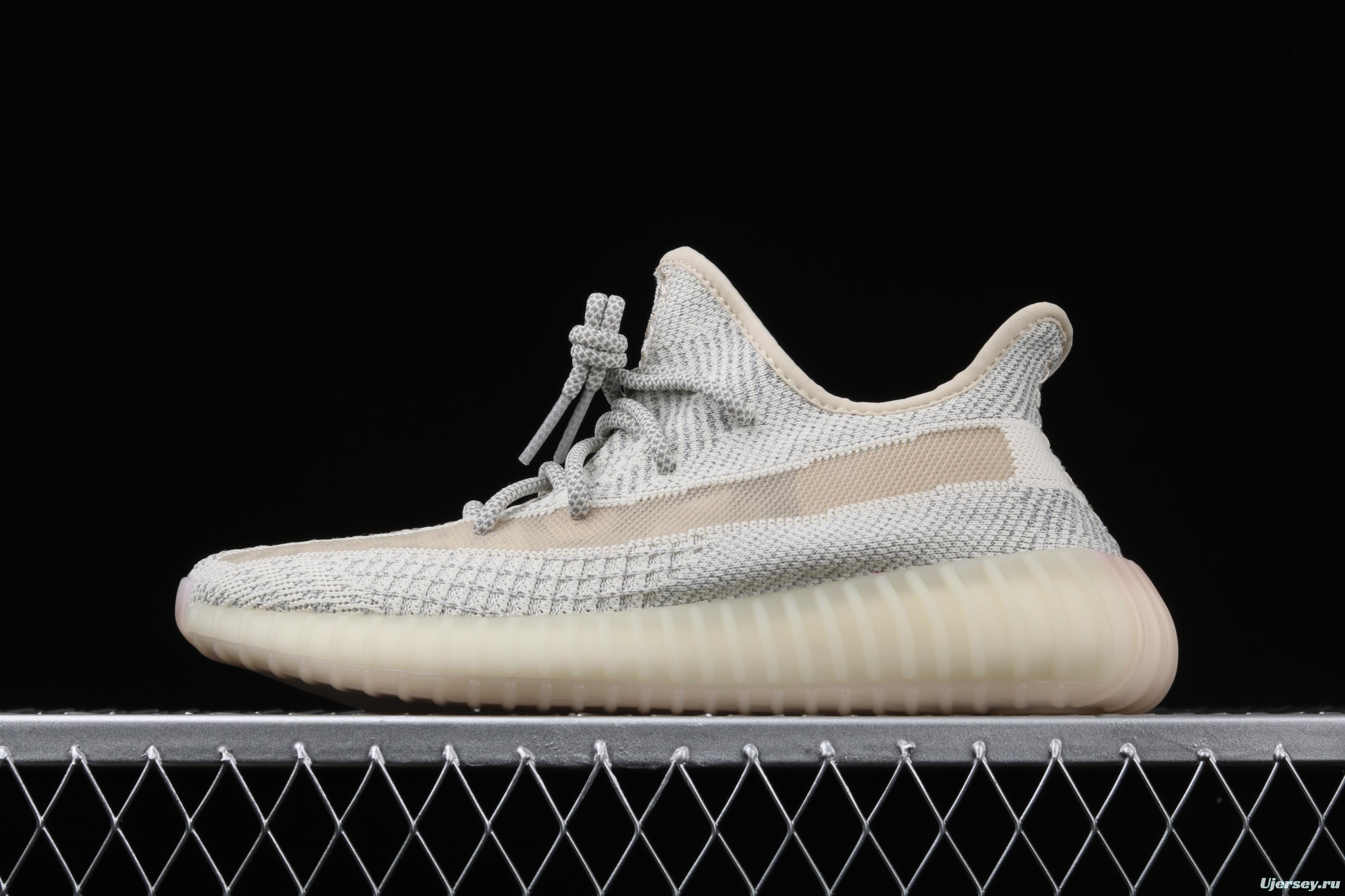 Adidas Yeezy 350 Boost V2 FV3254 Darth Coconut 350 second generation beard white hollowed-out star color