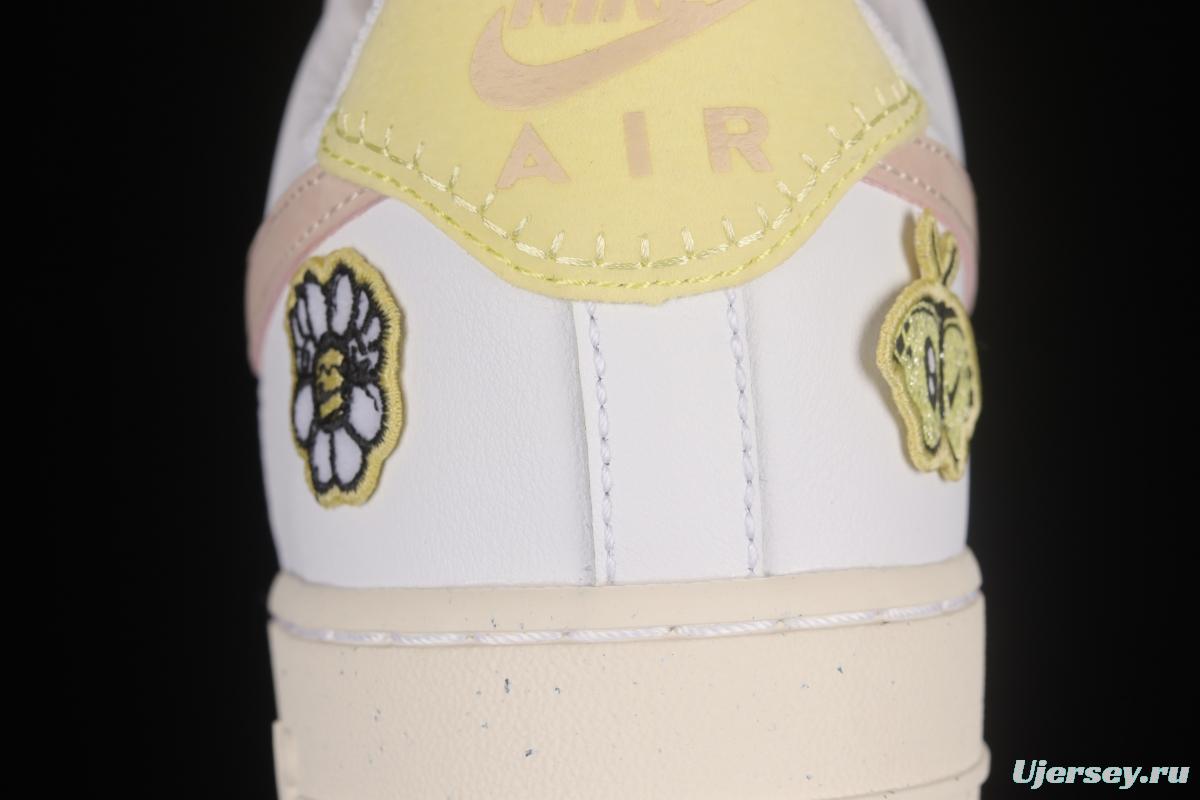 NIKE Air Force 1'07 Low White Pink Butterfly Embroidery Low Top Casual Sneakers DJ6377-100