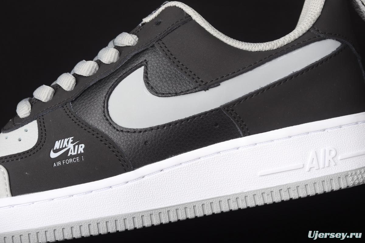 NIKE Air Force 1 Premium ShAdidasow grey Shadow Grey side Logo3M reflective low upper shoes BQ6818-009