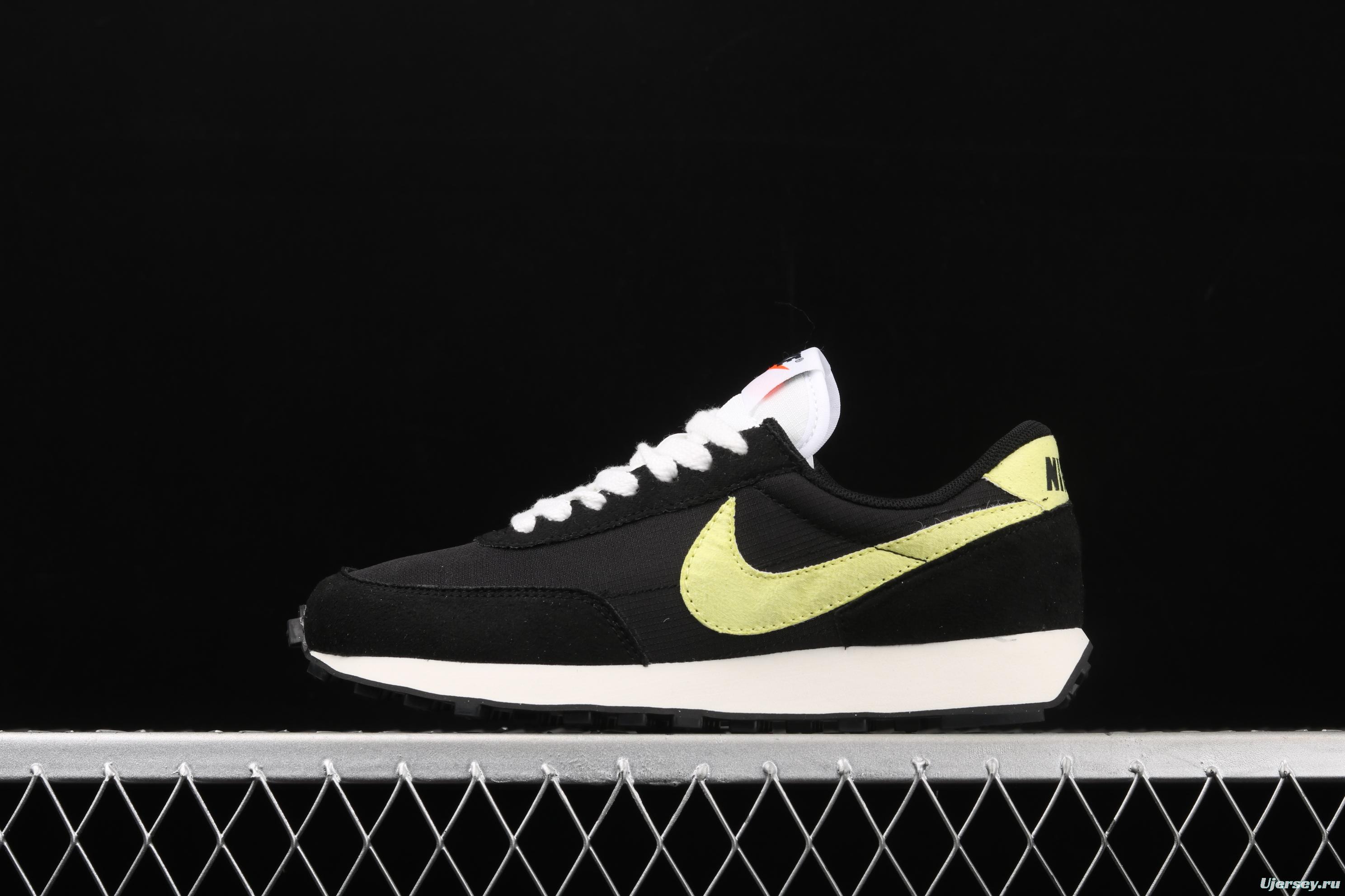 NIKE Air Daybreak Breaking Dawn series embroidered color hook waffle retro leisure sports jogging shoes DA0824-001