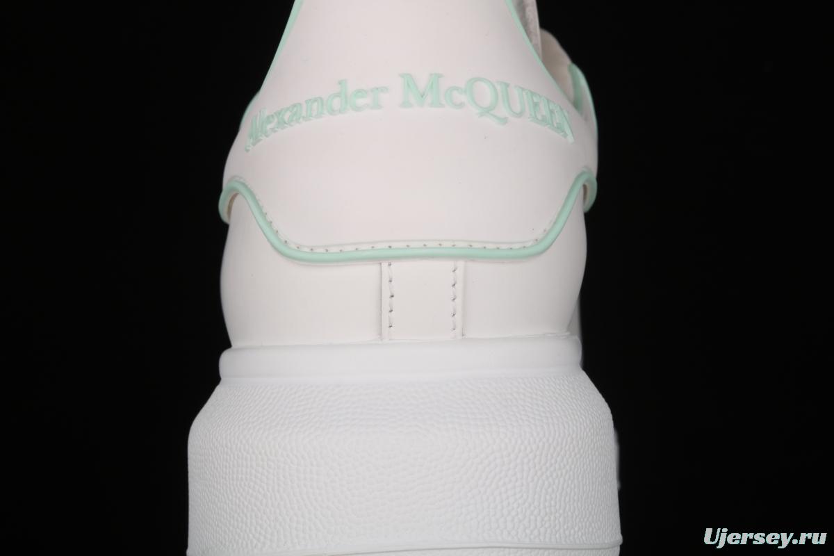 Alexander McQueen White and Green drop Molding