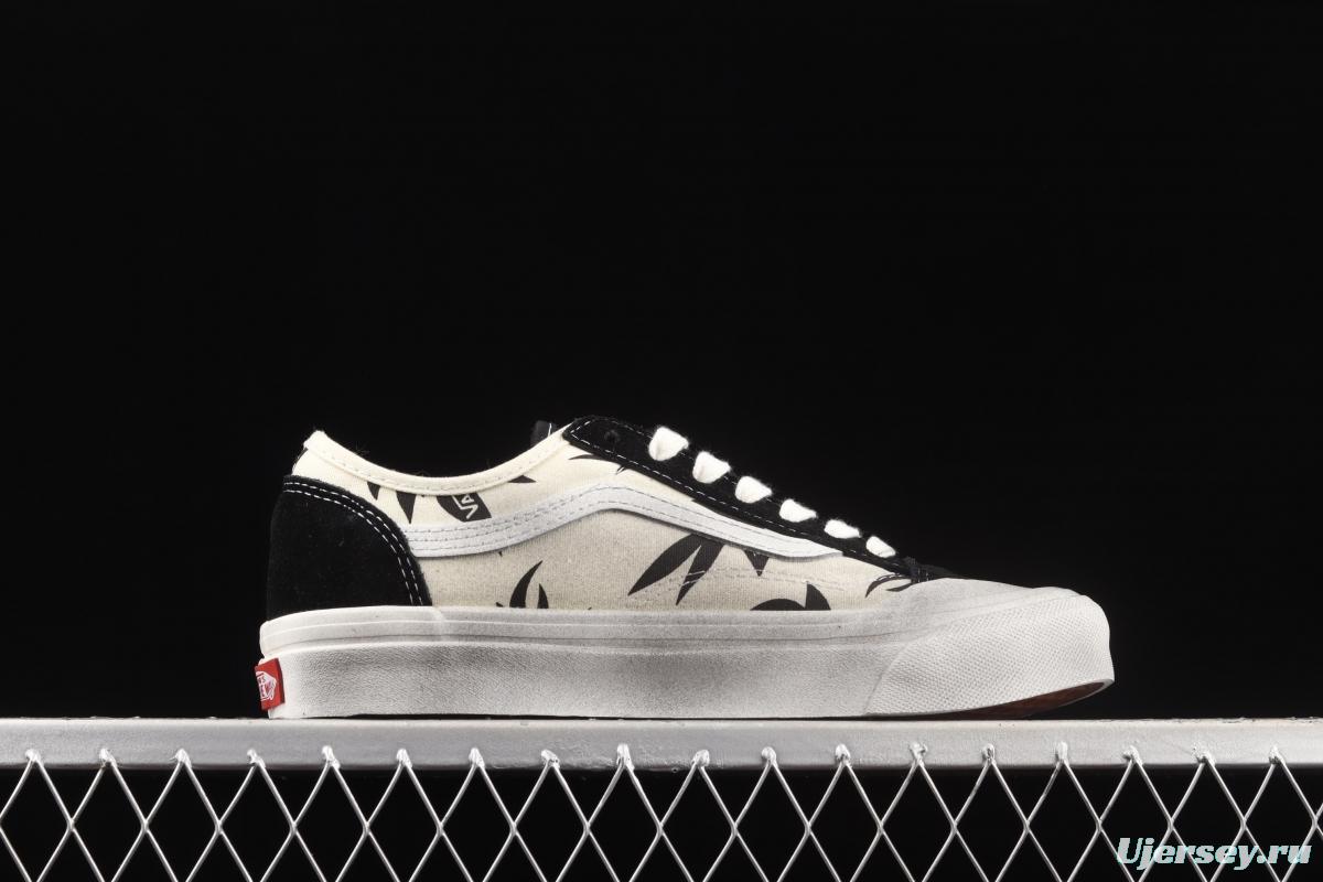 Vans Style 36 Cecon SF half-moon Baotou white print black maple leaf to make the old low-top shoes VN0A3MVLK0A