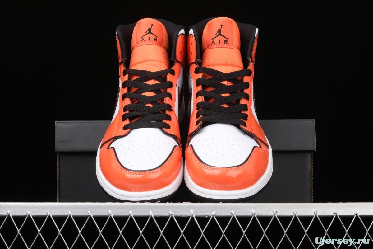 Air Jordan 1 Mid lacquered leather white orange Zhongbang basketball shoes DD6834-802