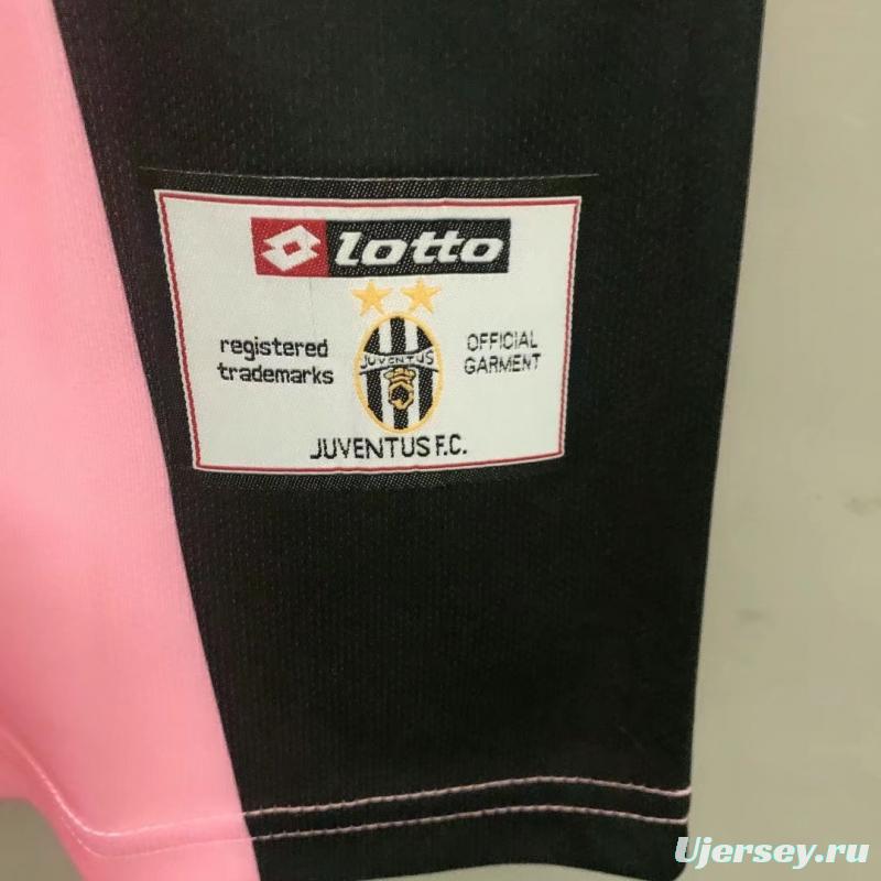 Retro 02/03 Juventus Goalkeeper Pink Jersey