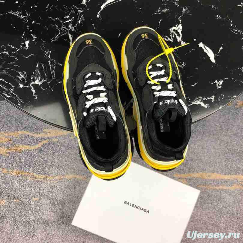 Men Balenciaga Triple-S Sneaker Yellow Sole Black