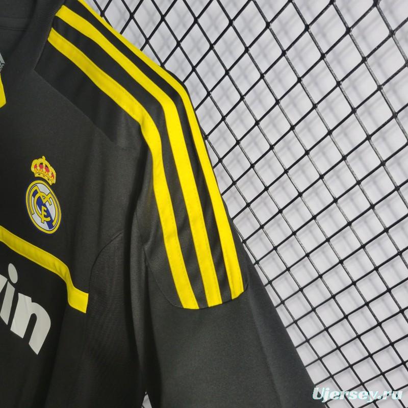 Retro 2011/12 Real Madrid Black Goalkeeper Jersey