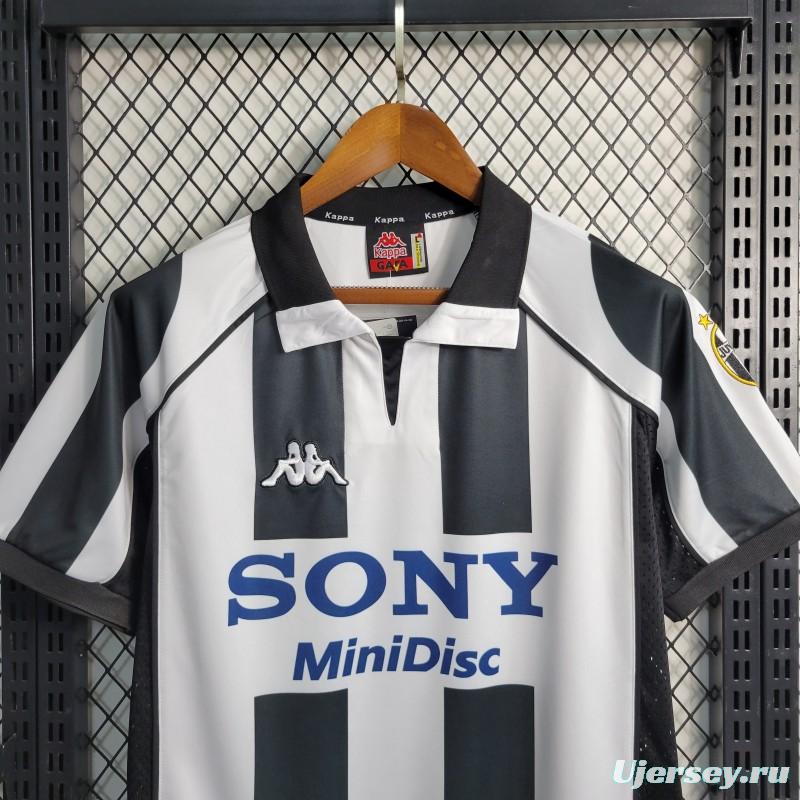 Retro 1997-98 Juventus Home Jersey