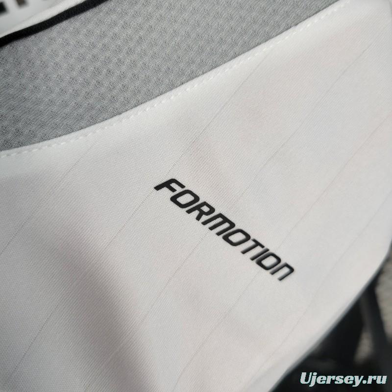 Retro 06/07 Real Madrid Home Jersey