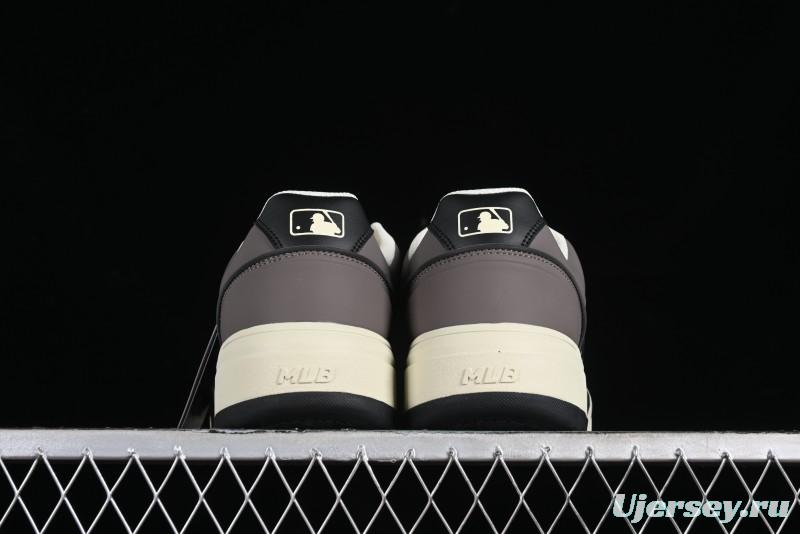 MLB Chunky Liner Basic New York Yankees Height Increasing Thick Sole Casual Sneakers - 3ASXCLB3N50CGS