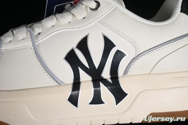 MLB Chunky Liner Basic New York Yankees Thick Sole Platform Sneakers with 6cm Height Increase - 3ASXCA12N50IVS