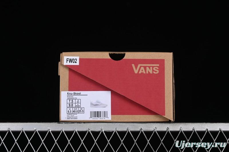 Vans Classics Knu Skool Chunky Tongue Retro Sneakers in Grey White - VN0009QCYF9