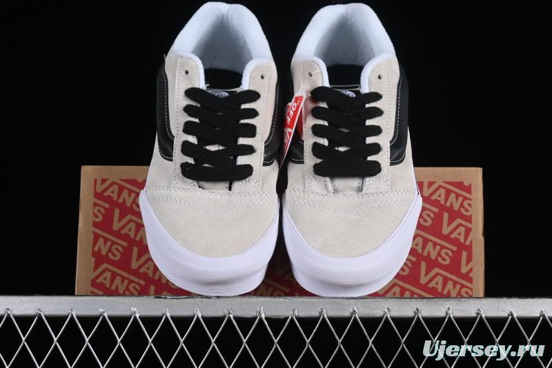 Vans Classics Knu Skool Retro Sneakers with Thick Tongue and Oversized Toe - VN0009QC02Y
