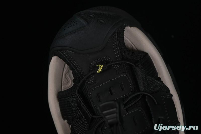 ECCO New Terrain Series Outdoor Closed-Toe Sandals Water Shoes with Breathable Design - 63890301001