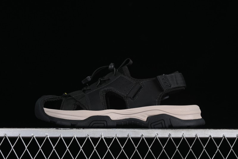 ECCO New Terrain Series Outdoor Closed-Toe Sandals Water Shoes with Breathable Design - 63890301001