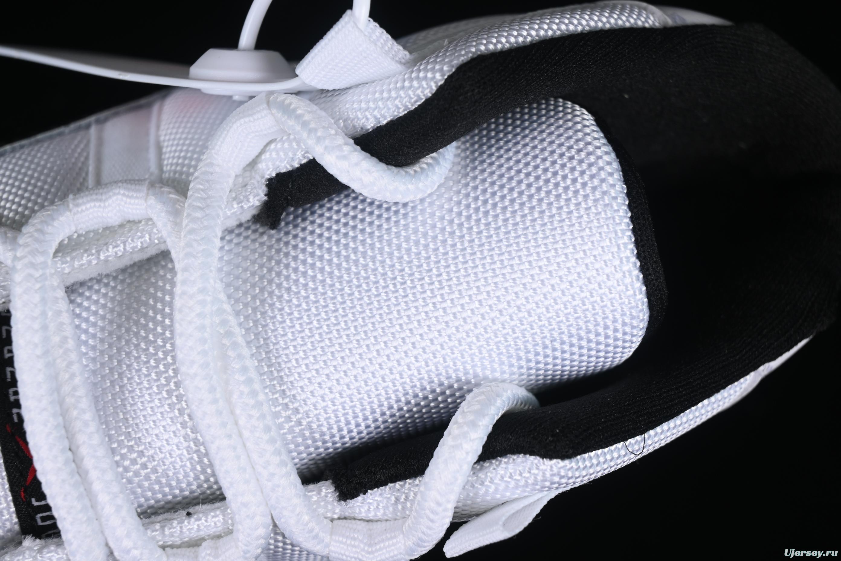 Nike Air Jordan 11 Retro Basketball Shoes with Patent Leather and Carbon Fiber Plate - CT8012-106