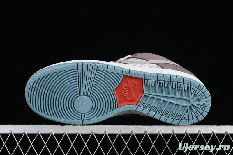 Nike SB Dunk Low Retro Sneakers with Floral Embossed Design and Tiffany Blue Accents - FZ3129-200