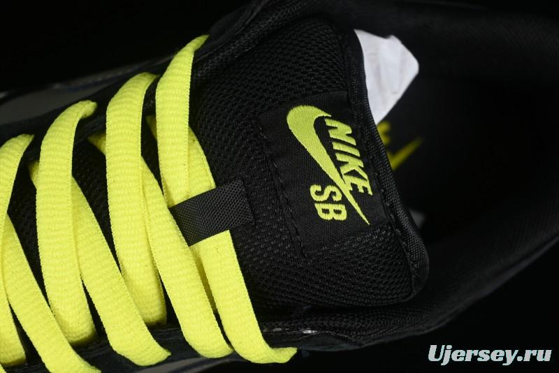 Nike Dunk Low SB Skateboarding Shoes - 302517-236