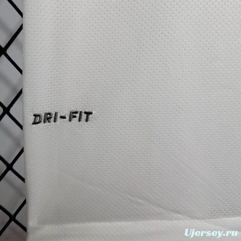 10/11 Retro Juventus Away Jersey