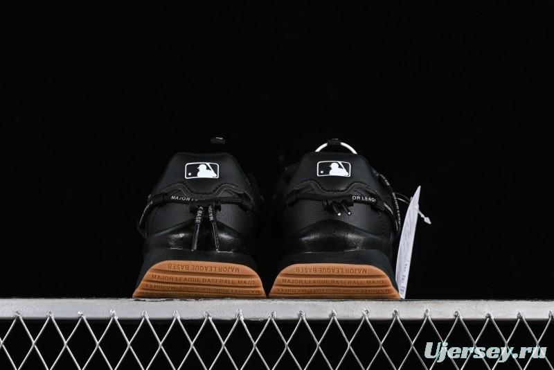 New York Yankees MLB Chunky Runner Lace Lightweight Casual Sneakers - 3ASHCRR3N50BKS