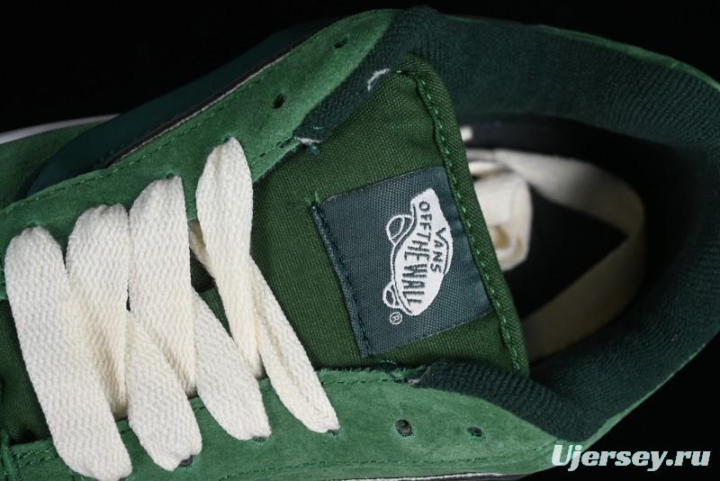 Vans Classics Knu Skool Retro Sneakers with Enlarged Toe and Thickened Tongue - VN0009QCLC2