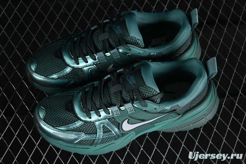 Nike V2K Runtekk 3XL Retro Low-Top Running Shoes with Shock Absorption and Anti-Slip Technology - HF5050-361