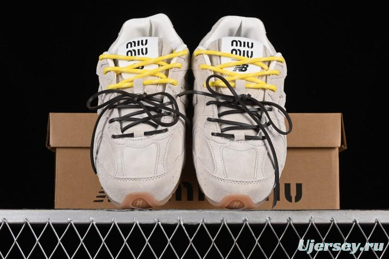 MiuMiu x New Balance 530 Low-Top Classic Retro Casual Running Shoes - AJD4