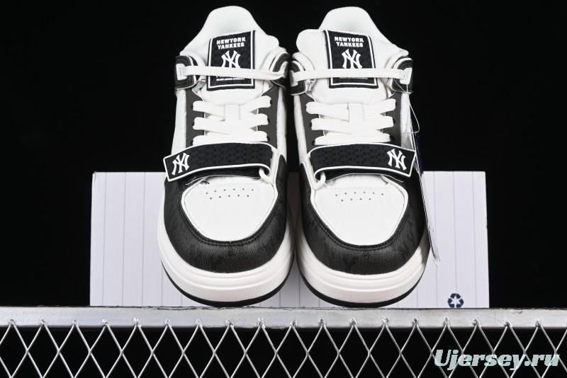 MLB Chunky Liner New York Yankees Lightweight Platform Sneakers with 6cm Height Increase - 3ASXCMM4N50BKS