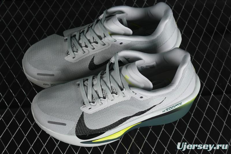 Nike Zoom Fly 6 Running Shoes with Flyknit and React Technology - FN8455-100