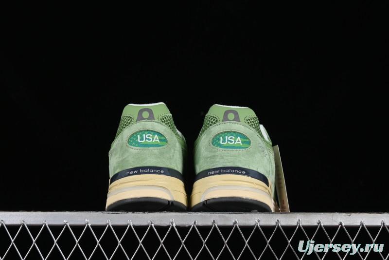 New Balance Made In USA M993 Series Classic Retro Running Shoes - U993WG