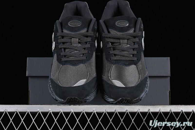 New Balance 2002 Series Retro Casual Running Shoes with Upgraded N-ERGY Cushioning - M2002RBV