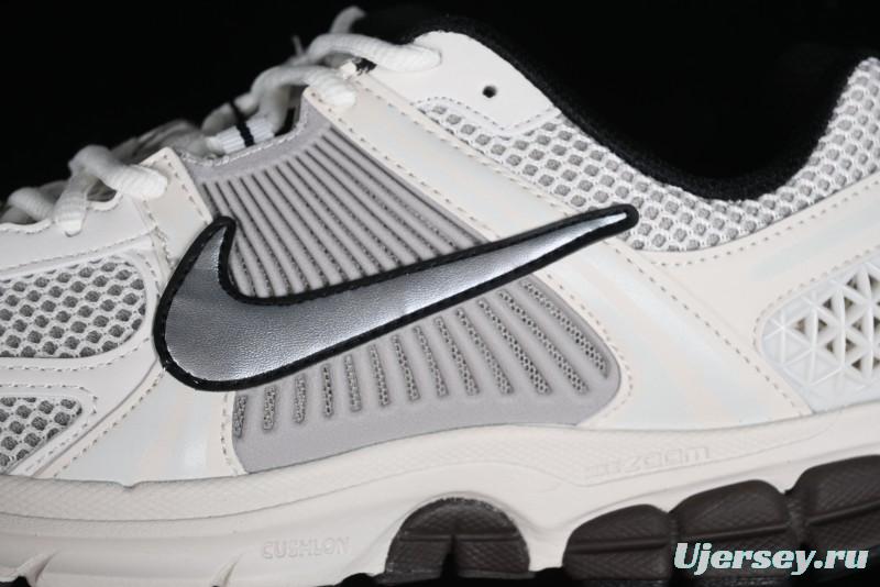 Nike Zoom Vomero 5 SP Retro Casual Running Shoes with EVA Midsole Cushion - FJ2028-001