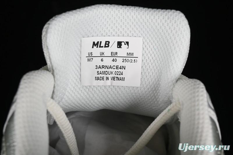 New York Yankees MLB ACE Runner Lightweight Casual Sneakers - 3ARNACE4N50IVS