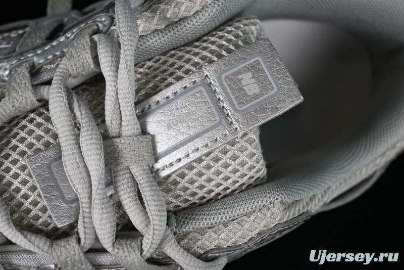 New Balance 1906 Series Retro Dad Style Casual Running Shoes with T-Beam Outsole and Exposed Cushioning - M1906AG