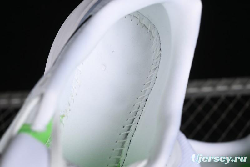 Nike Zoom Fly 5 Premium Lightweight Running Shoes with React Technology and Carbon Fiber Plate - DM8968-101