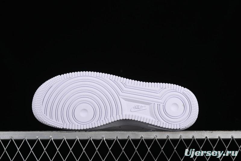 Nike Supreme x Air Force 1 Low Casual Sneakers with Full-Grain Leather and 3/4 Air Cushion - CU9225-101