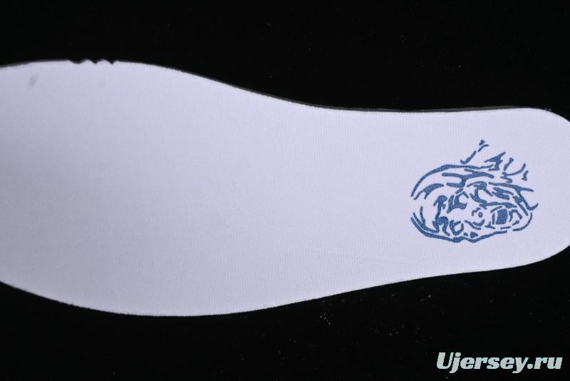 Nike Dunk Low SB Silver Surfer Skateboarding Shoes with Metallic Silver Upper - HF0391-001