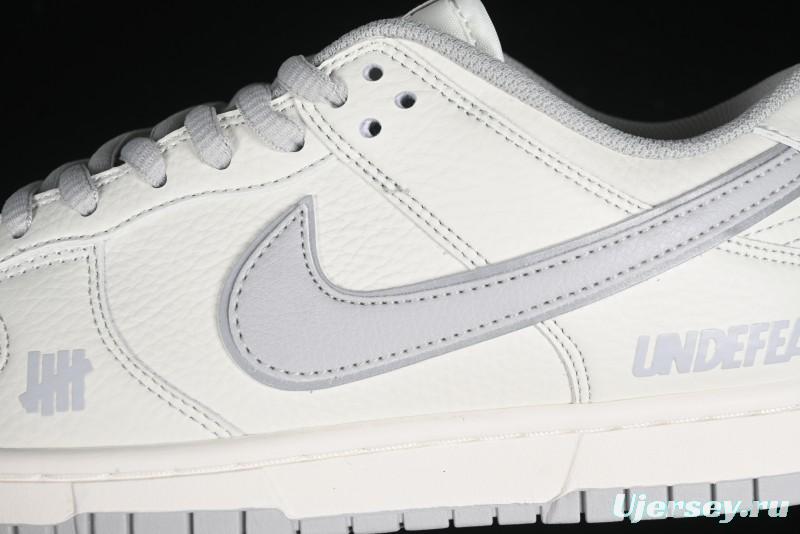 Nike SB Dunk Low x Undefeated Collaboration Casual Skate Shoes - UN1697-622