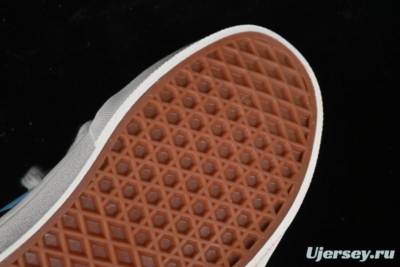 Vans Classics Knu Skool Retro Skate Shoes with Oversized Toe and Thickened Trim - VN000D2TY31