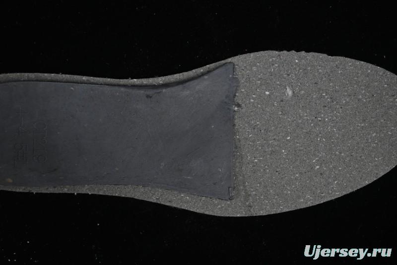 Converse Chuck 1970s Winter Waterproof Leather High-Top Sneakers with Gold Eyelets and Fleece Lining - A12443C