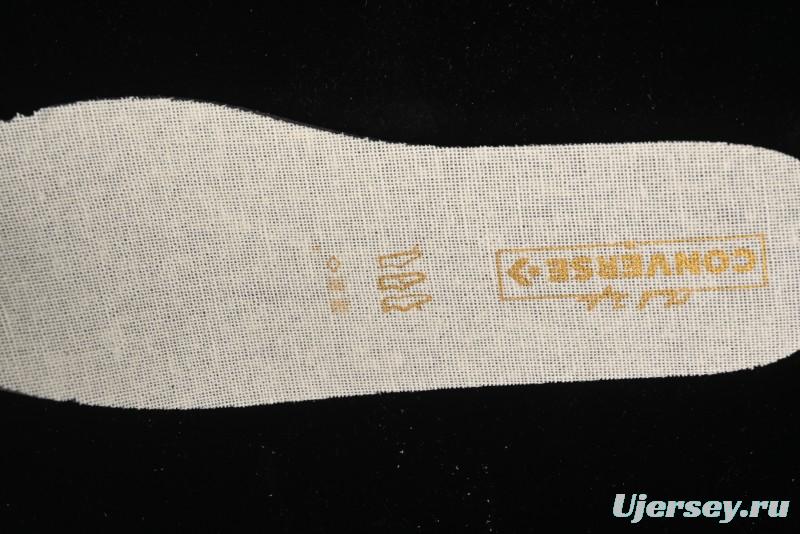 Converse Chuck 1970s High-Top Sneakers with Gold Star Accents and Classic Black & White Design - A12462C