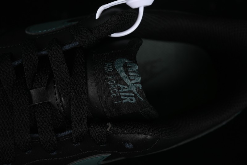 Nike Air Force 1 '07 Low Casual Sneakers with Full-Length Air Cushion - FJ4146-001