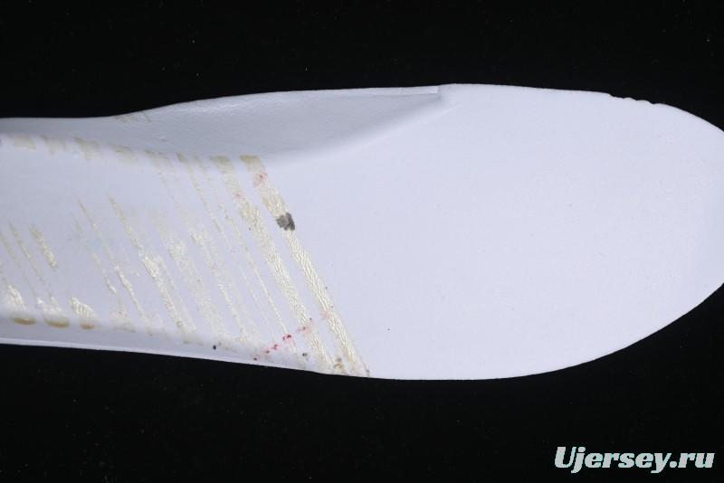 Nike Air Jordan 11 Retro "Bred Velvet" Basketball Shoes with Velvet Overlay - DB5457-061