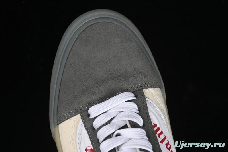 Vans Classics Knu Skool Low-Top Casual Sneakers with White Suede and Gum Sole - VN000CRPGRN