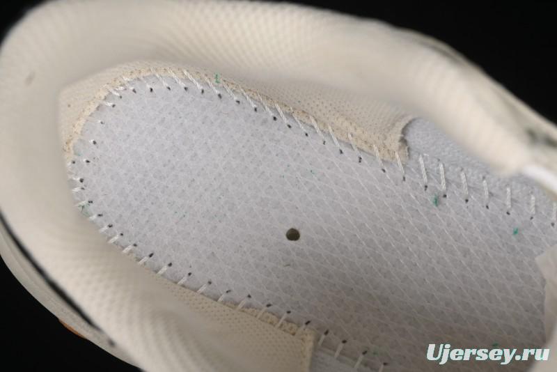 New York Yankees MLB Bigball Chunky Embo Monogram Thick Sole Sandals - 3ASHBEM4N50IVS